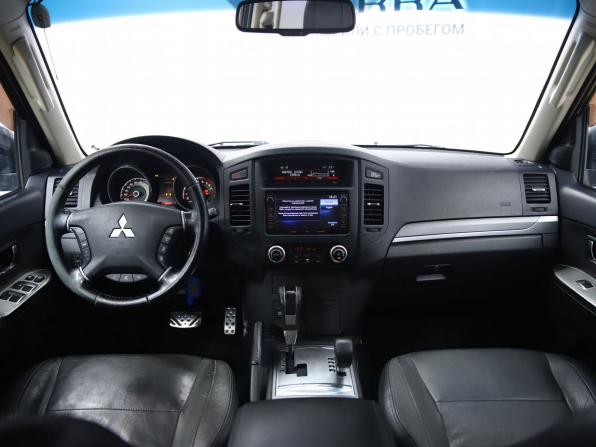 Mitsubishi Pajero IV Рестайлинг 1 с пробегом 2013 года, цена 1 930 000 рублей, 302360 км, внедорожник, Автокод Объявления