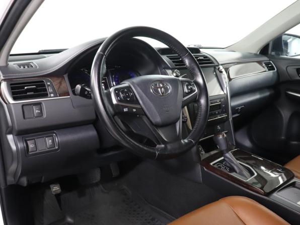 Toyota Camry VII (XV50) Рестайлинг 2 с пробегом 2017 года, цена 1 899 000 рублей, 144994 км, седан, Автокод Объявления