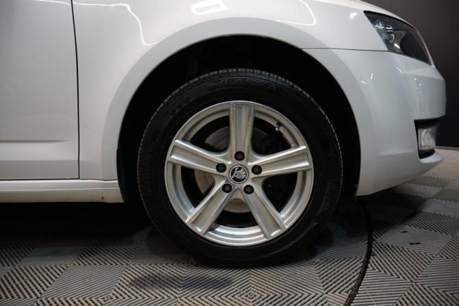 Skoda Octavia III (A7) с пробегом 2014 года, цена 1 290 000 рублей, 256800 км, лифтбек, Автокод Объявления