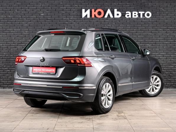 Volkswagen Tiguan II Рестайлинг с пробегом 2021 года, цена 2 790 000 рублей, 89423 км, внедорожник, Автокод Объявления