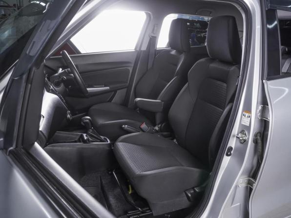 Suzuki Swift V с пробегом 2019 года, цена 1 159 000 рублей, 101111 км, хэтчбек, Автокод Объявления