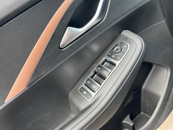 Omoda C5 I с пробегом 2023 года, цена 1 795 000 рублей, 32649 км, внедорожник, Автокод Объявления