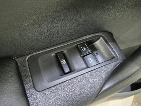 Volkswagen Polo V Рестайлинг с пробегом 2019 года, цена 1 252 000 рублей, 90000 км, седан, Автокод Объявления