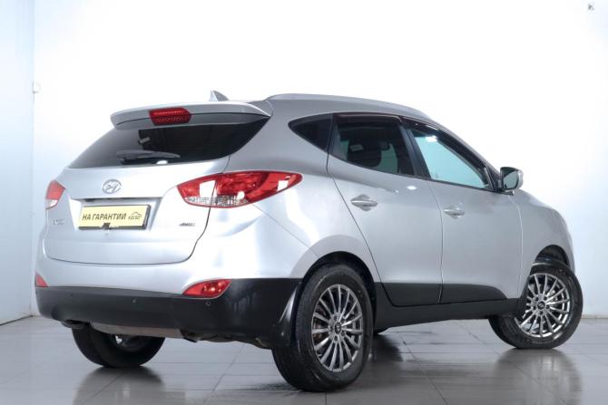 Hyundai ix35 I Рестайлинг с пробегом 2013 года, цена 1 399 000 рублей, 162600 км, внедорожник, Автокод Объявления