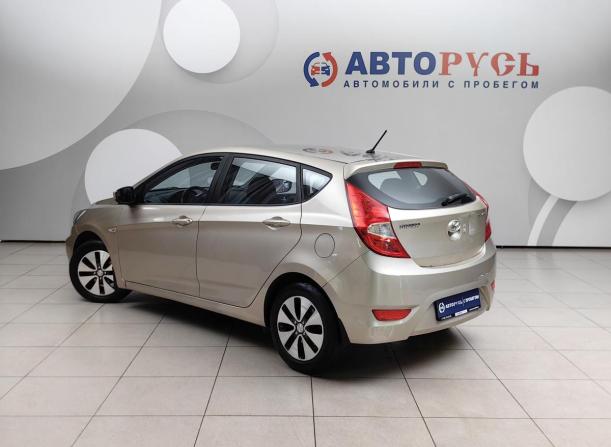 Hyundai Solaris I с пробегом 2012 года, цена 668 000 рублей, 130000 км, хэтчбек, Автокод Объявления
