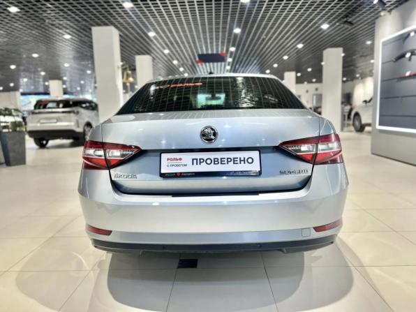 Skoda Superb III с пробегом 2017 года, цена 1 678 000 рублей, 175935 км, лифтбек, Автокод Объявления