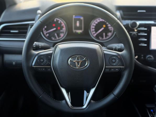 Toyota Camry VIII (XV70) с пробегом 2020 года, цена 2 450 000 рублей, 121812 км, седан, Автокод Объявления