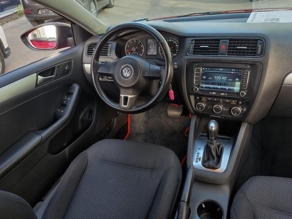 Volkswagen Jetta VI с пробегом 2013 года, цена 799 000 рублей, 205997 км, седан, Автокод Объявления