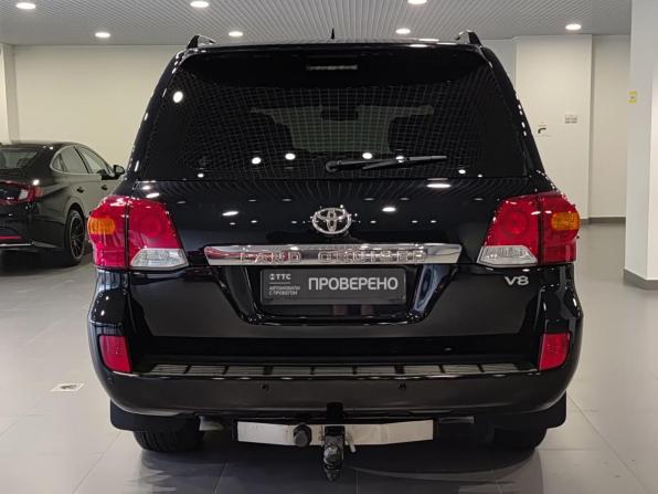 Toyota Land Cruiser 200 Series Рестайлинг 1 с пробегом 2014 года, цена 4 368 000 рублей, 159086 км, внедорожник, Автокод Объявления