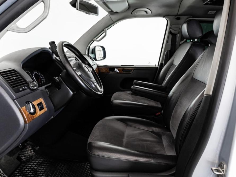 Volkswagen Multivan T5 Рестайлинг Санкт-Петербург  - изображение 16