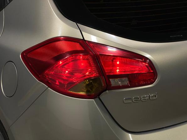 Kia Ceed II с пробегом 2013 года, цена 990 000 рублей, 148994 км, хэтчбек, Автокод Объявления