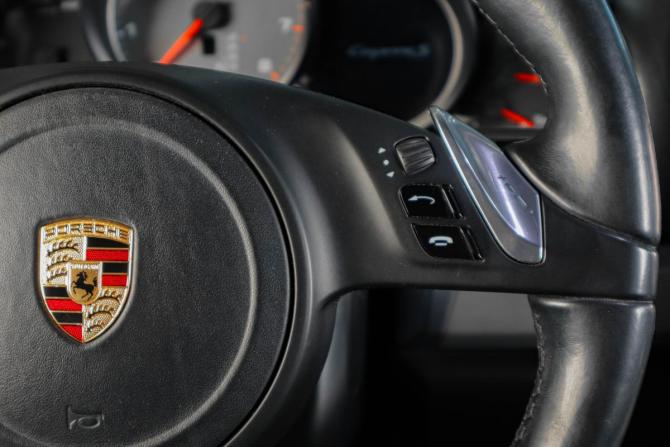 Porsche Cayenne II (958) с пробегом 2012 года, цена 2 069 000 рублей, 169000 км, внедорожник, Автокод Объявления