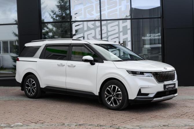 Kia Carnival IV