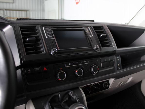Volkswagen Transporter T6 с пробегом 2016 года, цена 2 569 000 рублей, 123589 км, минивэн, Автокод Объявления