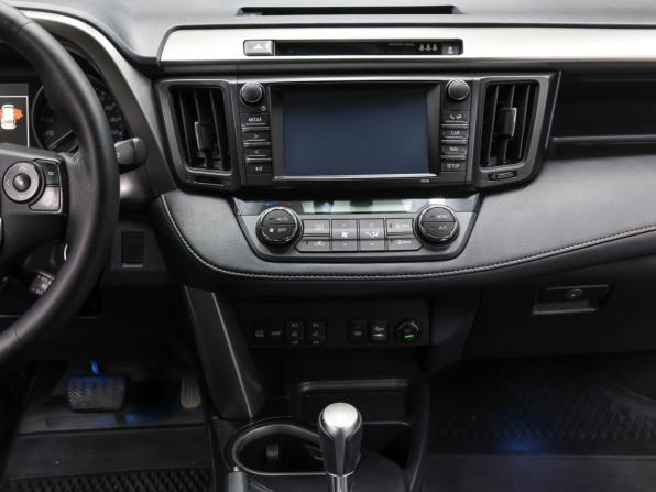 Toyota RAV4 IV (XA40) Рестайлинг с пробегом 2017 года, цена 2 249 000 рублей, 146356 км, внедорожник, Автокод Объявления