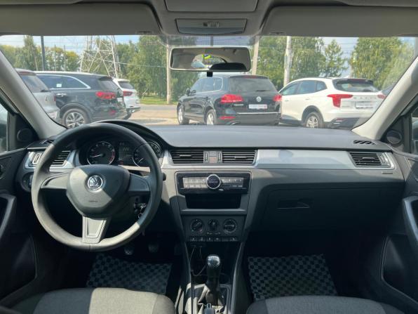 Skoda Rapid I с пробегом 2015 года, цена 950 000 рублей, 207547 км, лифтбек, Автокод Объявления