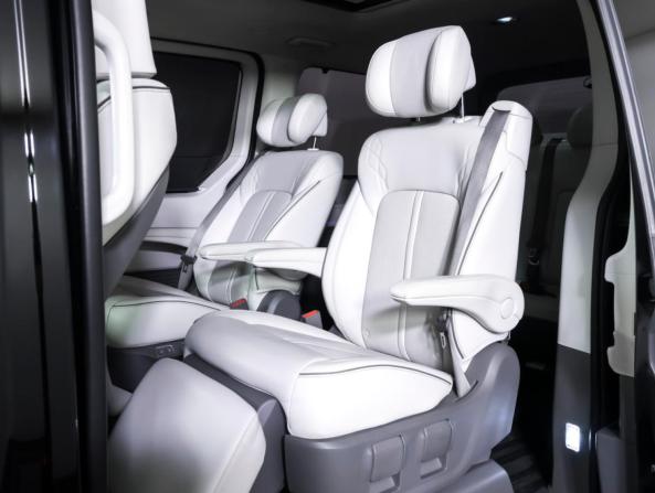 Hyundai Staria I с пробегом 2021 года, цена 5 390 000 рублей, 48871 км, минивэн, Автокод Объявления