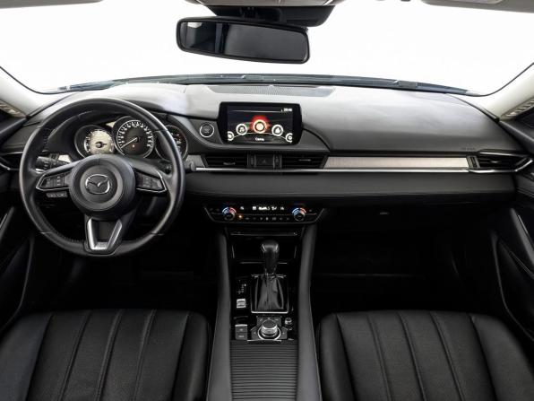 Mazda 6 III (GJ) Рестайлинг 2 с пробегом 2020 года, цена 2 255 000 рублей, 59370 км, седан, Автокод Объявления