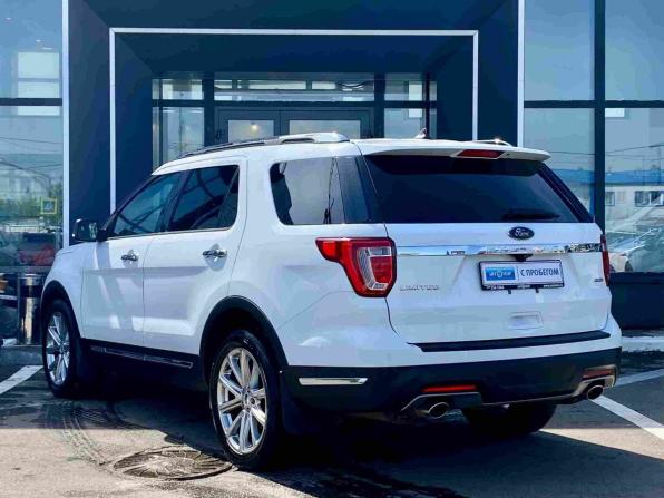 Ford Explorer V Рестайлинг 2 с пробегом 2018 года, цена 3 499 000 рублей, 125100 км, внедорожник, Автокод Объявления
