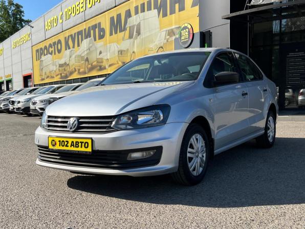 Volkswagen Polo V Рестайлинг с пробегом 2016 года, цена 899 000 рублей, 100000 км, седан, Автокод Объявления