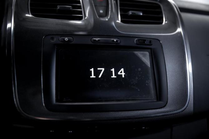 Renault Sandero II Рестайлинг с пробегом 2019 года, цена 1 145 000 рублей, 115000 км, хэтчбек, Автокод Объявления