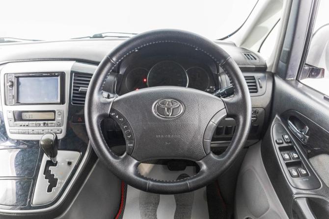 Toyota Alphard I Рестайлинг с пробегом 2008 года, цена 1 899 000 рублей, 444000 км, минивэн, Автокод Объявления