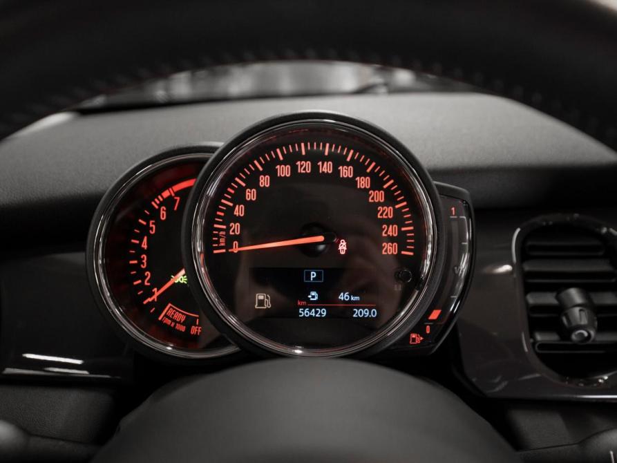 Mini Hatch III (F55/F56) Рестайлинг 2 Москва  - изображение 11