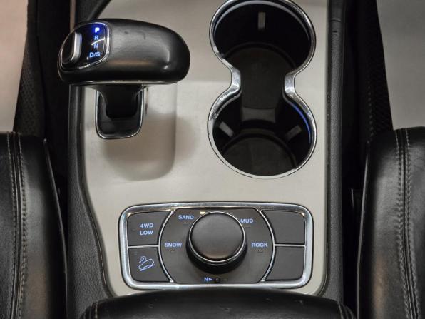 Jeep Grand Cherokee IV (WK2) Рестайлинг с пробегом 2013 года, цена 2 170 000 рублей, 186000 км, внедорожник, Автокод Объявления