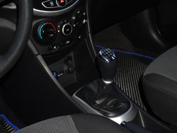 Hyundai Solaris I с пробегом 2011 года, цена 799 000 рублей, 161640 км, седан, Автокод Объявления
