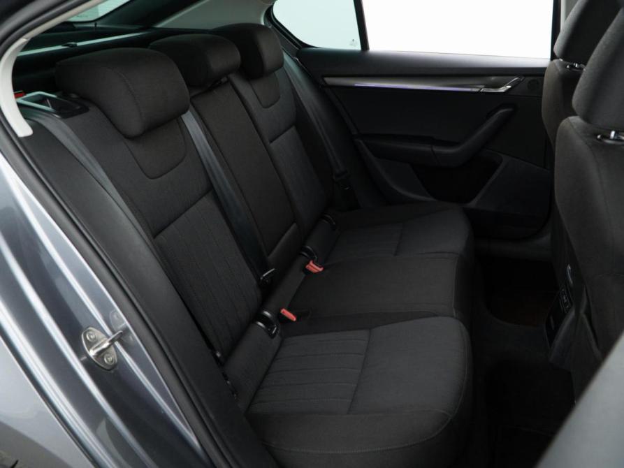Skoda Octavia III (A7) Рестайлинг Москва  - изображение 8