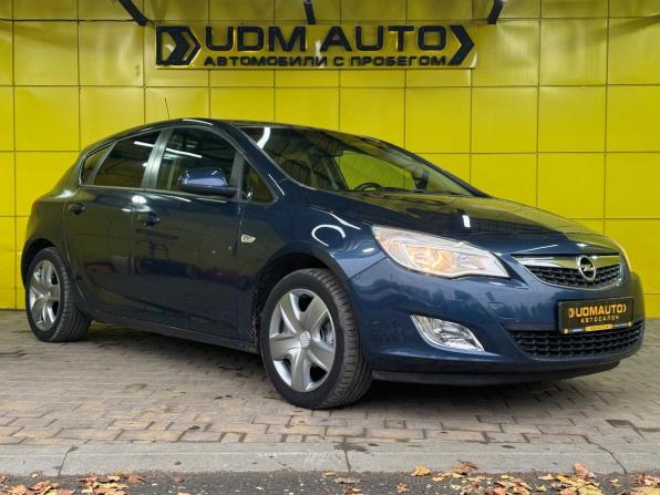 Opel Astra J с пробегом 2010 года, цена 599 000 рублей, 114000 км, хэтчбек, Автокод Объявления