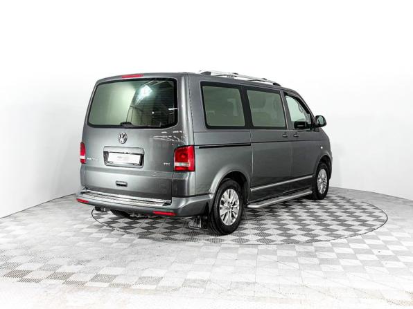 Volkswagen Multivan T5 Рестайлинг с пробегом 2013 года, цена 1 893 200 рублей, 245822 км, минивэн, Автокод Объявления