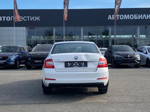 Skoda Octavia III (A7) с пробегом 2015 года, цена 858 000 рублей, 243844 км, лифтбек, Автокод Объявления