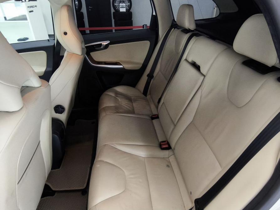 Volvo XC60 I Рестайлинг Москва  - изображение 23