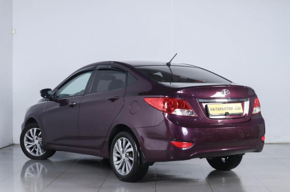 Hyundai Solaris I Челябинск  - изображение 5