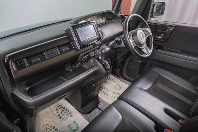 Honda N-BOX II с пробегом 2019 года, цена 999 000 рублей, 106000 км, микровэн, Автокод Объявления
