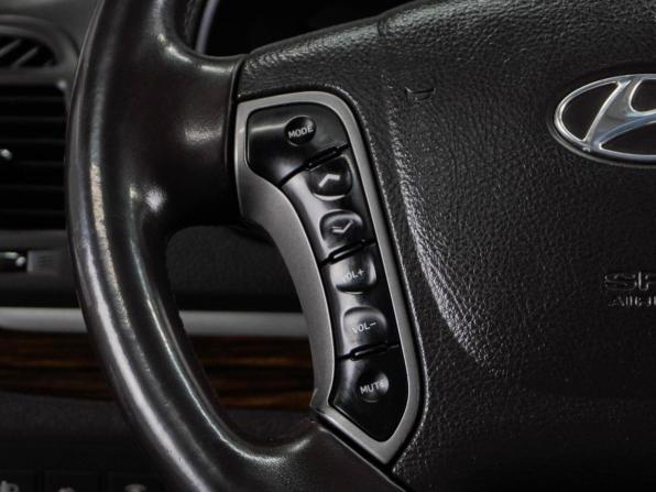Hyundai Santa Fe II Рестайлинг с пробегом 2011 года, цена 1 290 000 рублей, 221170 км, внедорожник, Автокод Объявления