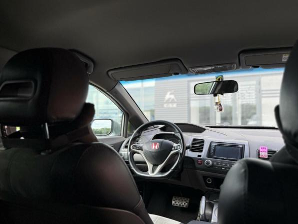 Honda Civic VIII Рестайлинг с пробегом 2008 года, цена 690 000 рублей, 262222 км, седан, Автокод Объявления