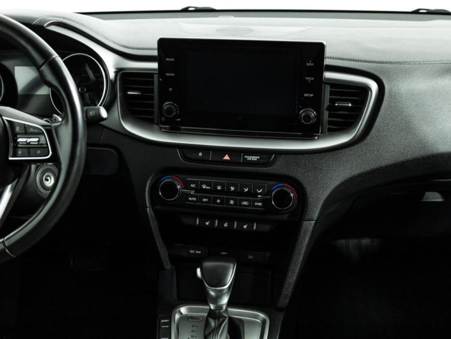 Kia Ceed III Санкт-Петербург  - изображение 14