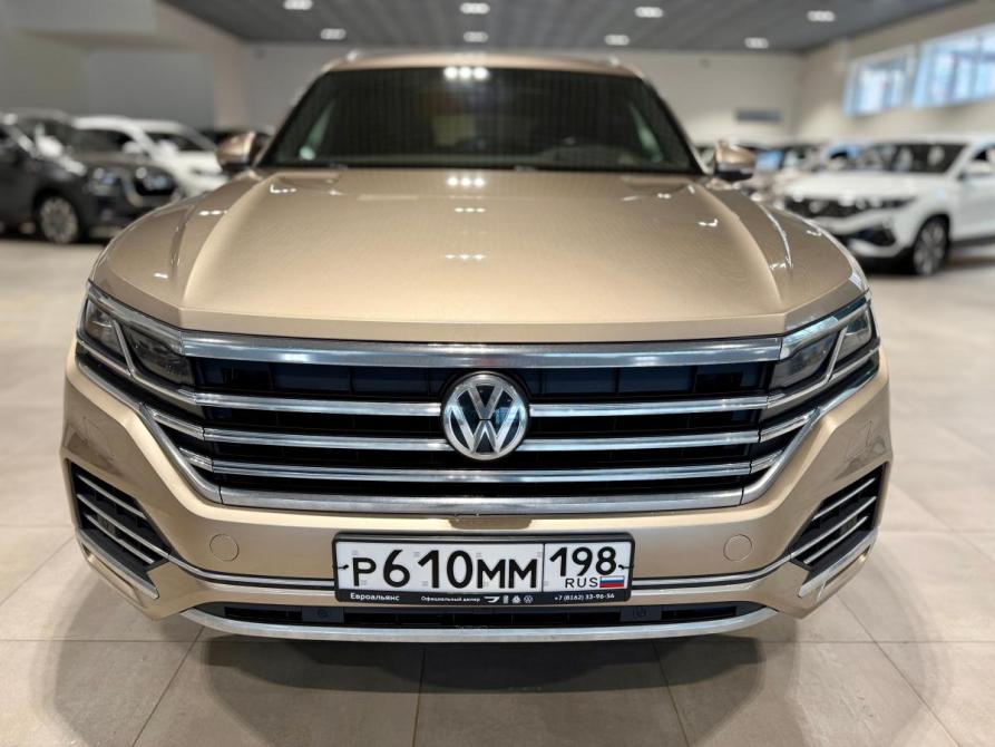 Volkswagen Touareg III Великий Новгород  - изображение 3