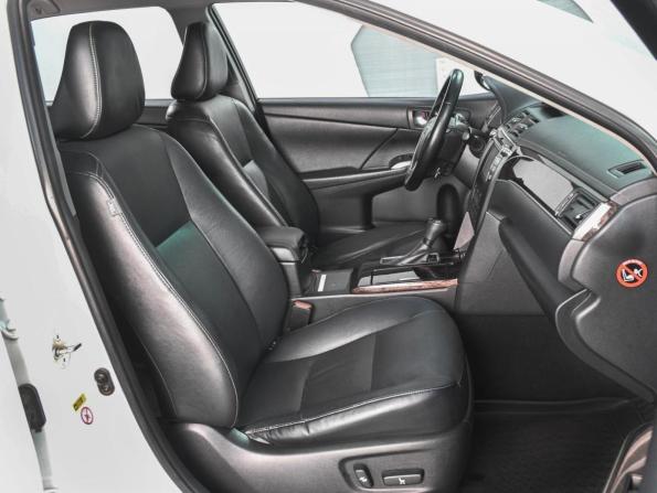 Toyota Camry VII (XV50) Рестайлинг с пробегом 2015 года, цена 2 080 000 рублей, 202825 км, седан, Автокод Объявления