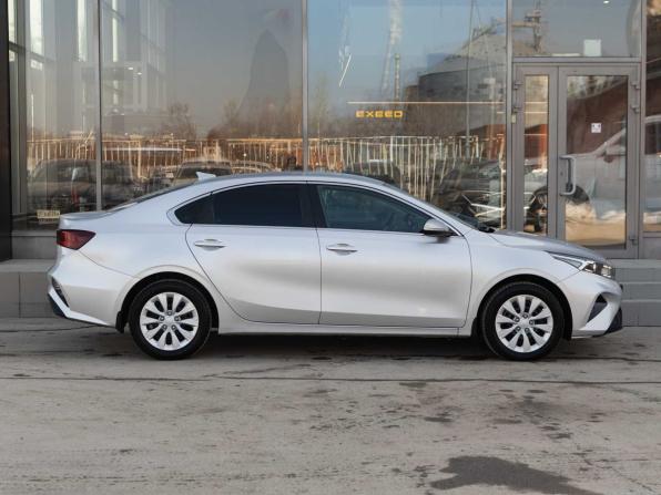 Kia Cerato IV Рестайлинг с пробегом 2021 года, цена 1 730 000 рублей, 121478 км, седан, Автокод Объявления