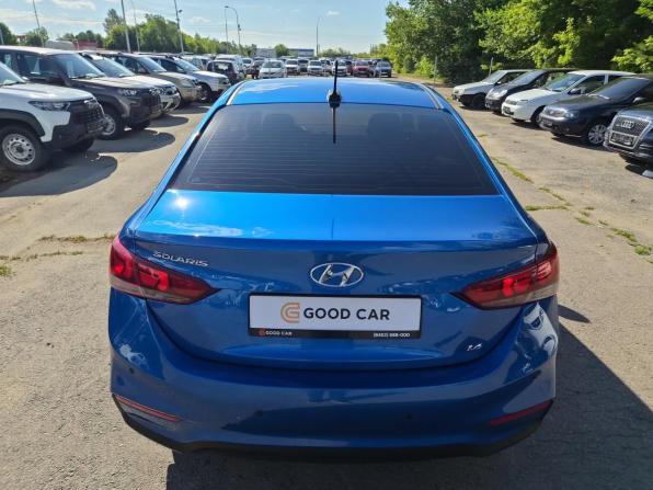 Hyundai Solaris II с пробегом 2018 года, цена 1 300 000 рублей, 125165 км, седан, Автокод Объявления
