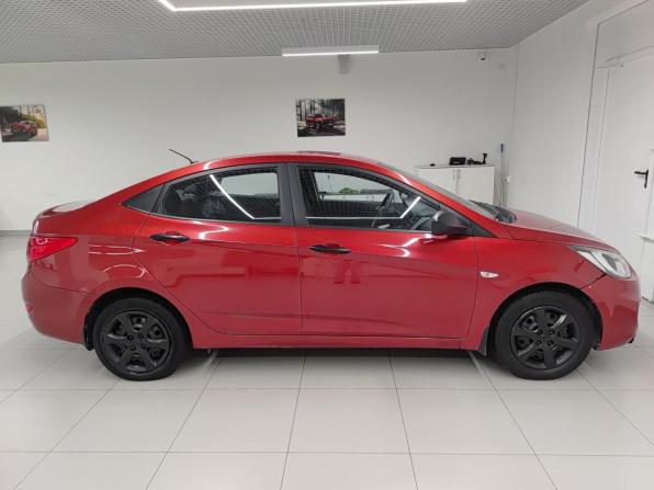 Hyundai Solaris I с пробегом 2012 года, цена 590 000 рублей, 102277 км, седан, Автокод Объявления