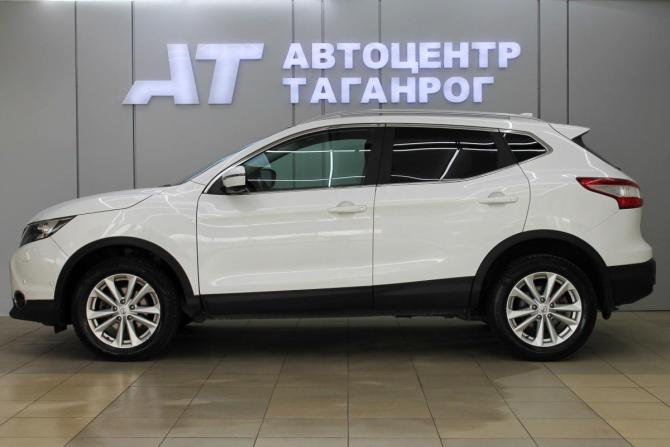 Nissan Qashqai II с пробегом 2018 года, цена 1 799 000 рублей, 152000 км, внедорожник, Автокод Объявления