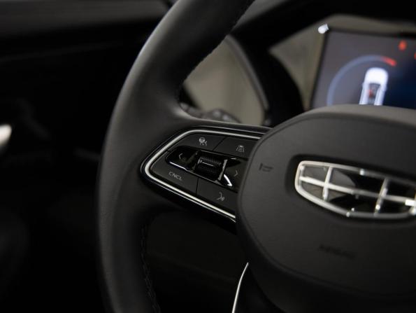 Geely Monjaro I с пробегом 2024 года, цена 3 399 000 рублей, 51423 км, внедорожник, Автокод Объявления