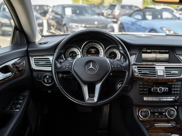 Mercedes-Benz CLS II (C218) с пробегом 2013 года, цена 2 299 000 рублей, 127659 км, седан, Автокод Объявления