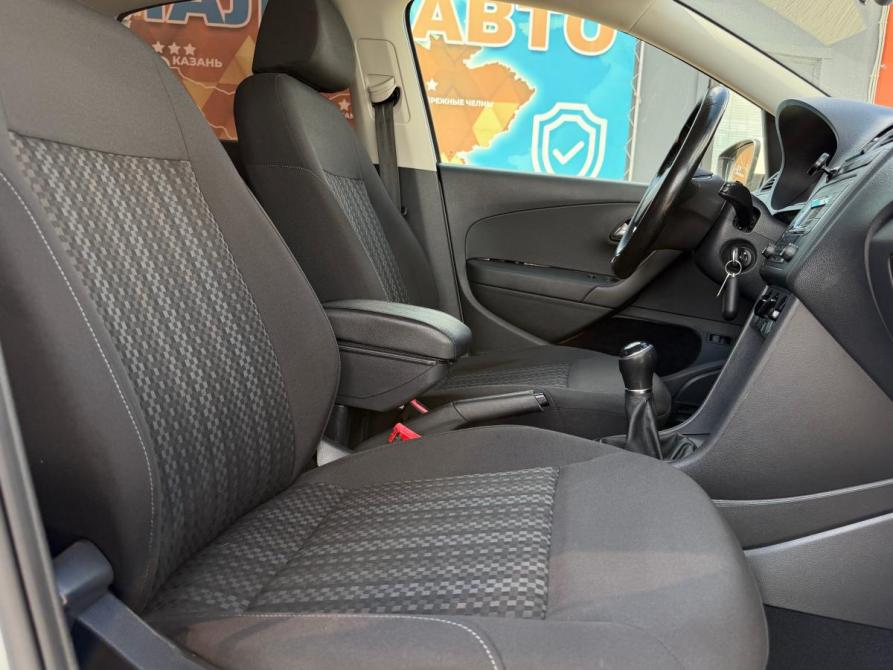 Volkswagen Polo V Рестайлинг Набережные Челны  - изображение 21