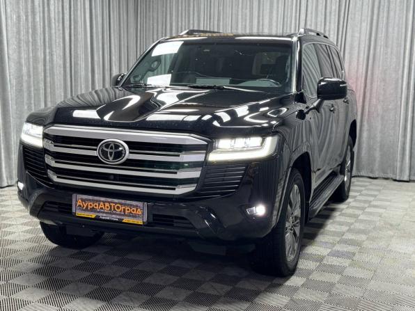 Toyota Land Cruiser 300 Series с пробегом 2022 года, цена 10 500 000 рублей, 64826 км, внедорожник, Автокод Объявления