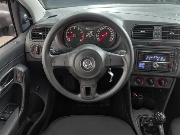 Volkswagen Polo V с пробегом 2014 года, цена 682 800 рублей, 402345 км, седан, Автокод Объявления